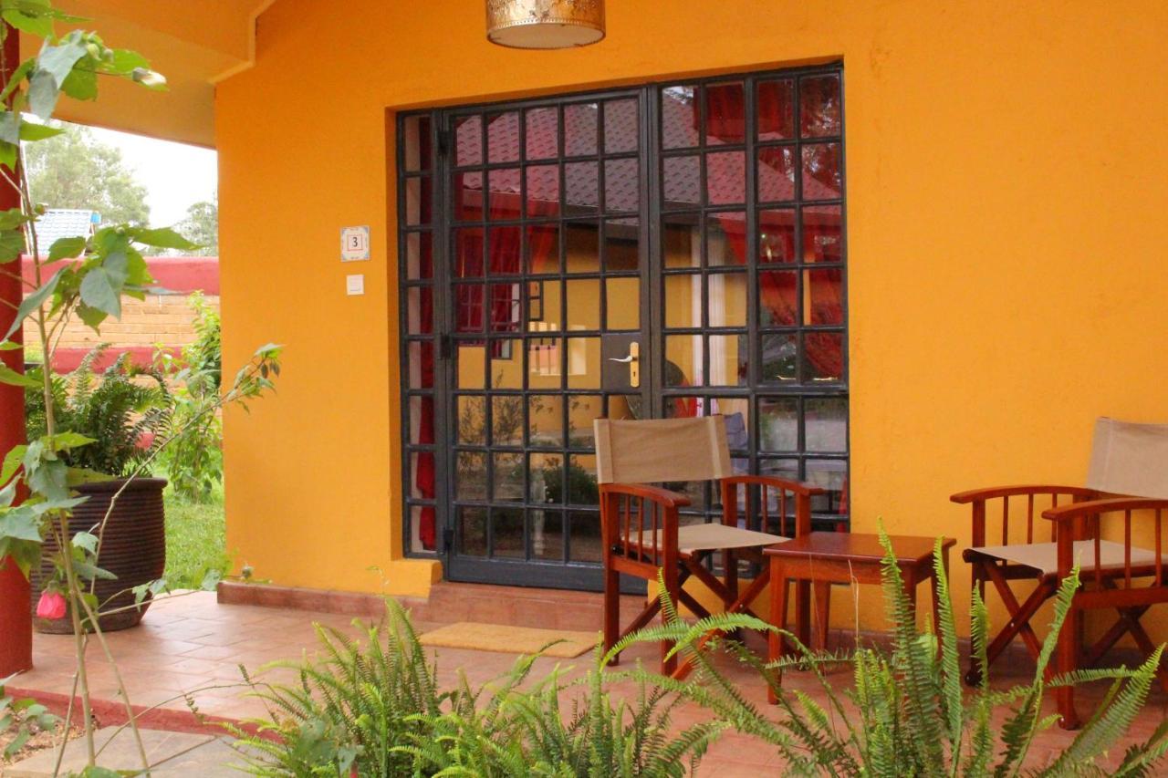 Le Rustique Hotel Nanyuki Buitenkant foto